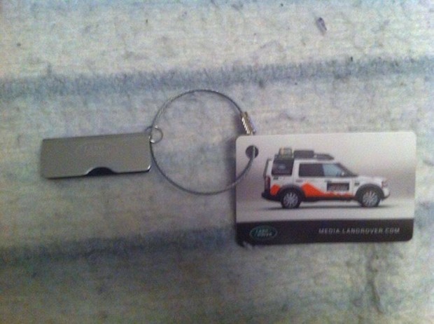 Land Rover elegns krm 2.0 USB pendrive 4 GB