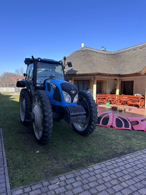 Landini 5-110D Sorköz művelő permetező traktor