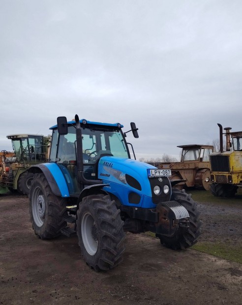 Landini Vision 100, 9500 �zem�r�val, 2 db �j els� gumival, 2010-es �vj
