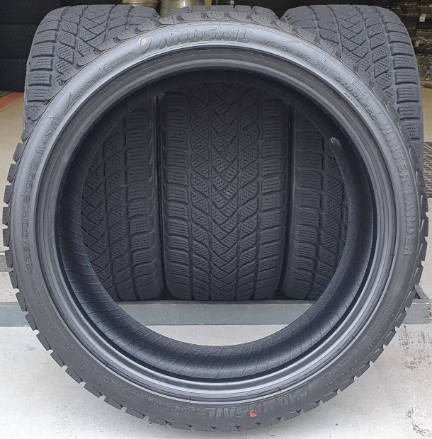 Landsail Winter 225/40 R18 tli gumi 4db 2024. /T117