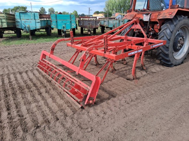 Landsberg Synkro 220 tip 220 cm széles 6 szárnyaskapás gruber