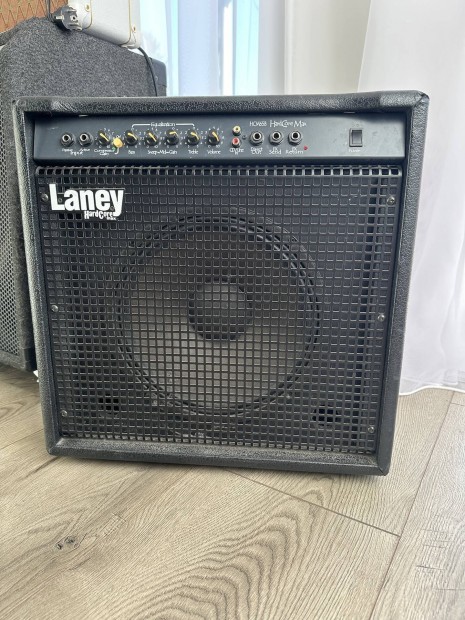 Laney HCM 65 basszusgitr komb