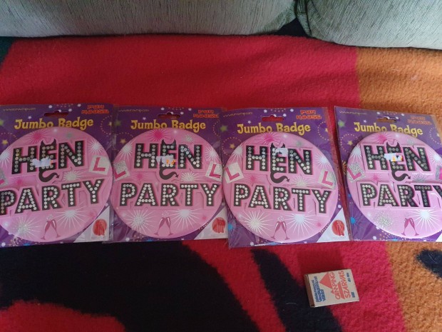 Lánybúcsús kitűzők - Hen Party - új party-kellék
