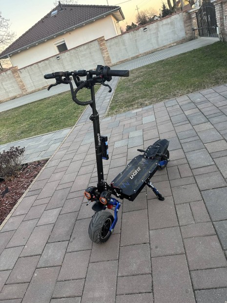 Laotie 6000W elektromos Roller 