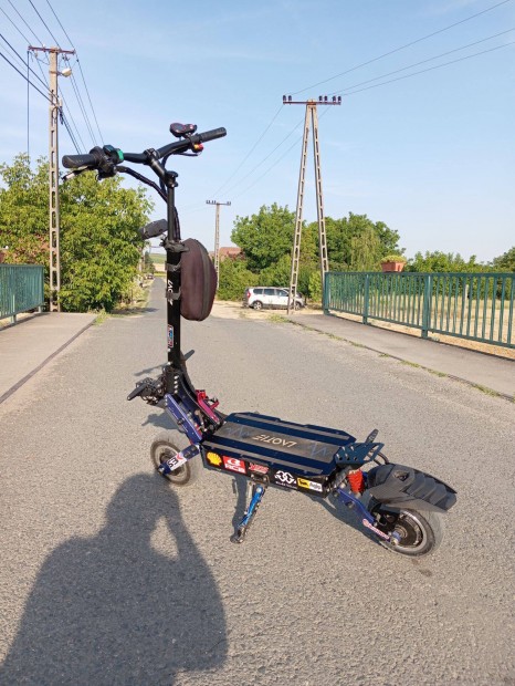 Laotie Es19 6000watt, 85km/h roller elad