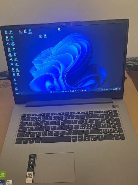 Laptop, Lenovoideapad3 17