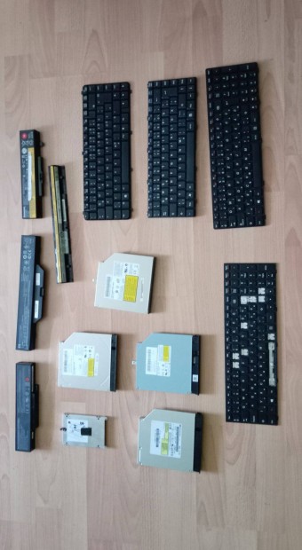 Laptop alkatrsz bazr