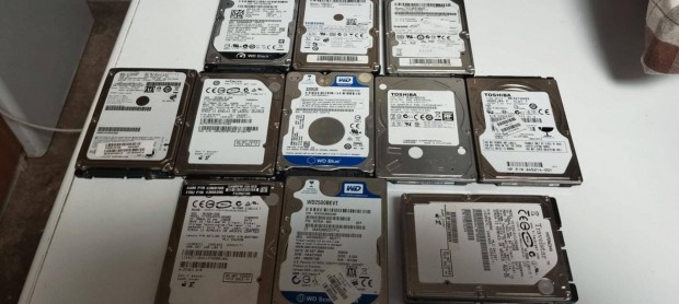 Laptop hdd-k egy csomagban jron 12db