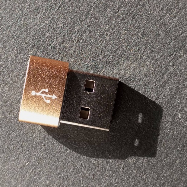 Laptop mobiltelefon csatlakozó USB C - USB átalakító adapter