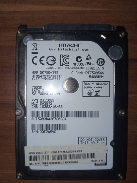 Laptopba Hitachi 750GB sata 100/100