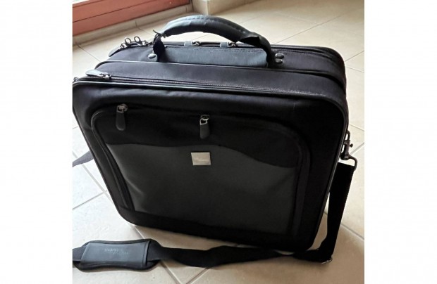 Laptoptáska Fujitsu