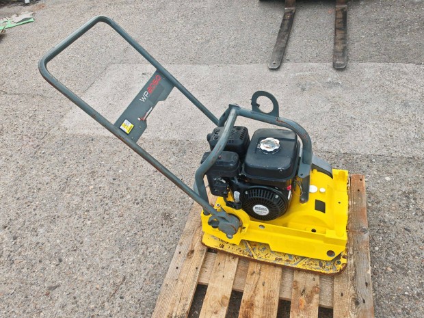 Lapvibrtor Wacker j llapotban