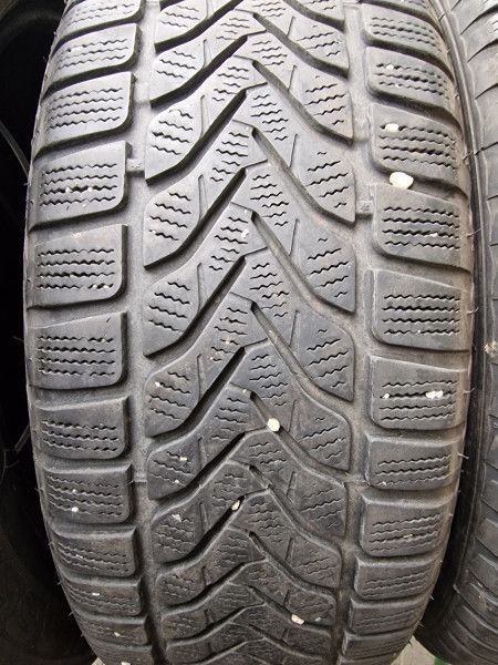 Lassa 205/60R16 SNOWAYS3 5-5.5mm DOT17 hasznlt gumi HG13597 tli