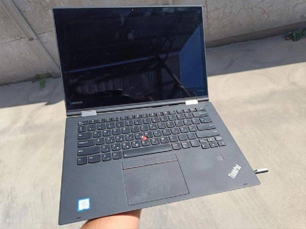 Lttad mr? Lenovo Thinkpad X1 Yoga G2 -9.25