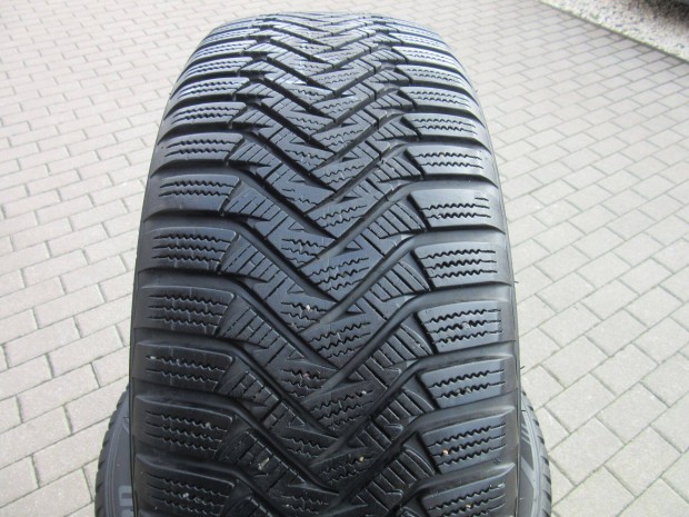 Laufenn 205/55 R16 Tli gumi elad