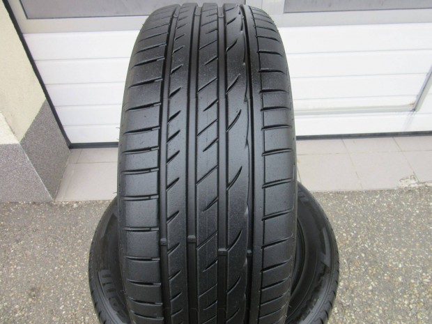 Laufenn 205/55 R16 nyri gumi elad