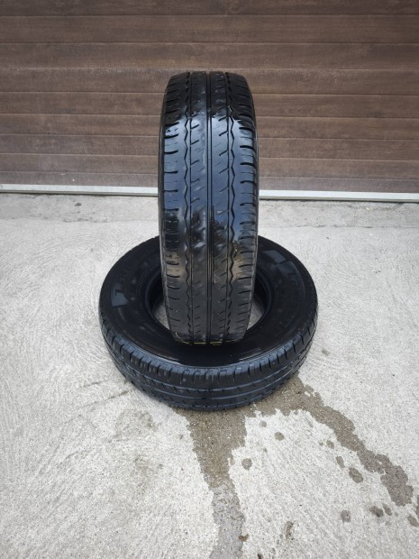 Laufenn 225/75 R16c 2db gumi , autógumi