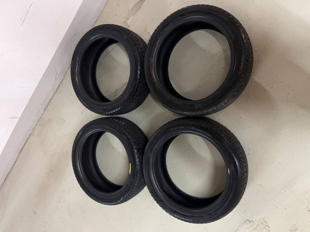 Laufenn I Fit 215/45R17 91V 4db