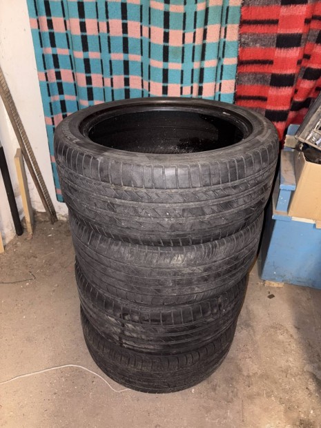 Laufenn, Bridgestone nyrigumi 17"