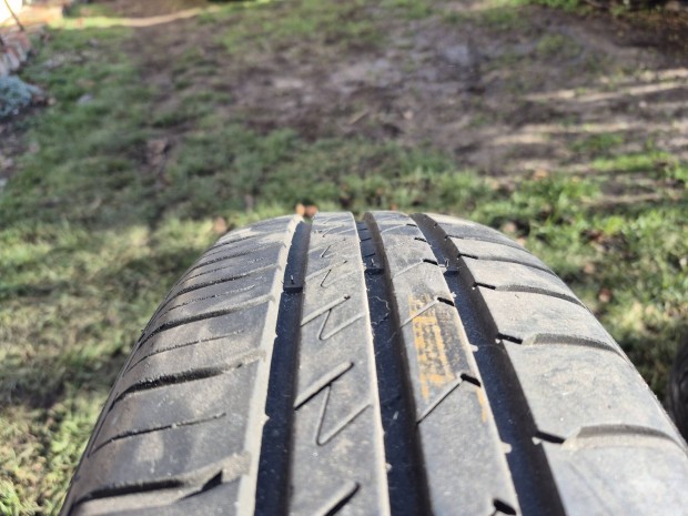 Laufenn hasznlt nyrigumi elad!