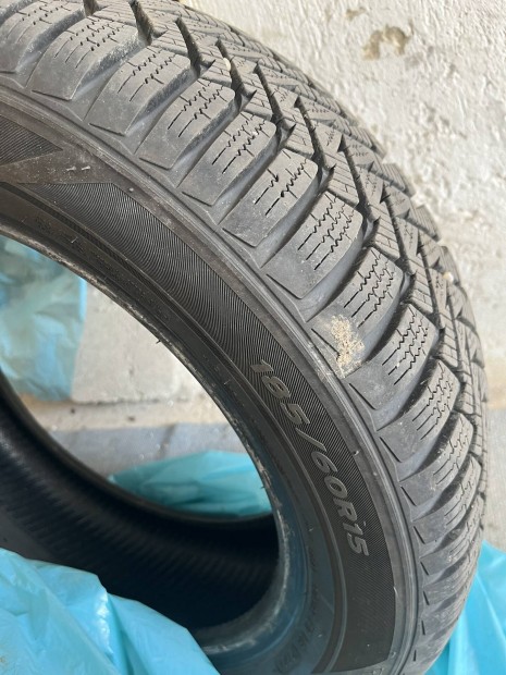 Laufenn i fit+ 185/60 R15 2721 Tli gumi