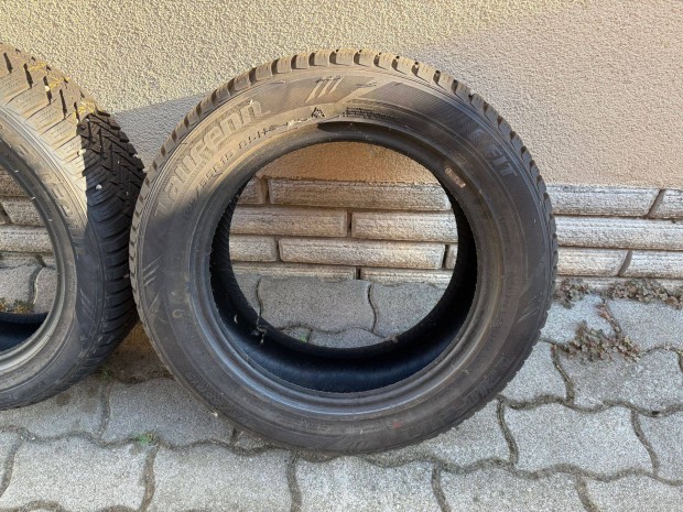 Laufenn ifit 195/55 R15 téligumi 4db