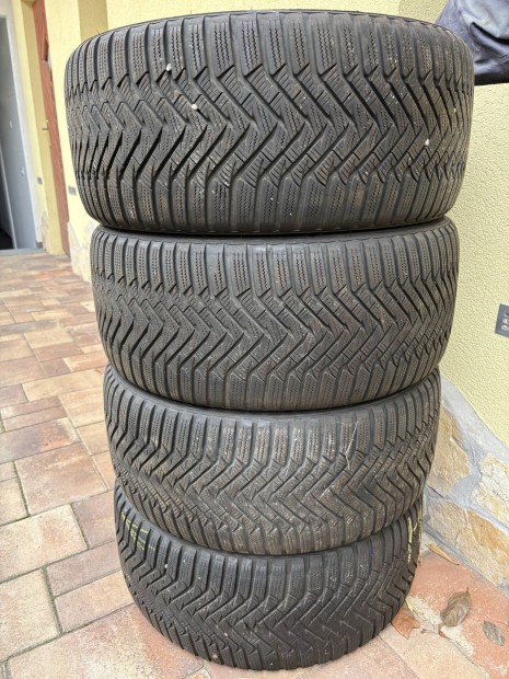 Laufenn tli gumi 245/40R18