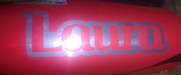 Laura névre szóló Coca Cola alumínium doboz