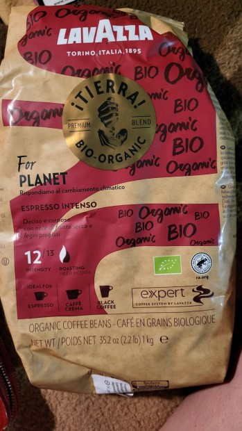 Lavazza szemes kávé 1kg