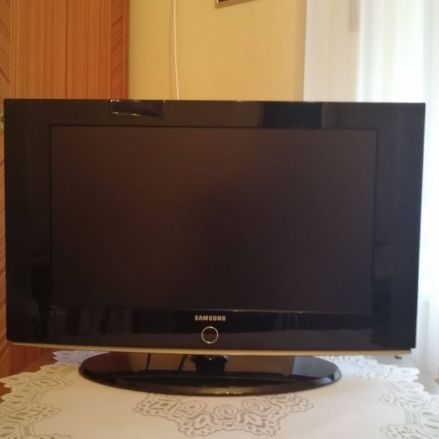 Lcd Tv elad