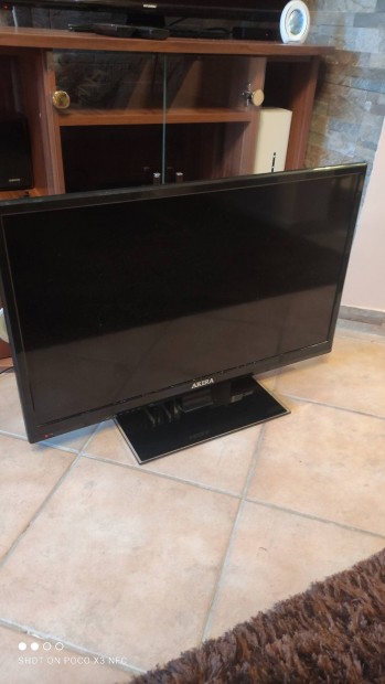 Lcd tv 80cm 
