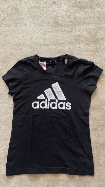 Leány Adidas rövid újjú póló 2 db egyben eladó