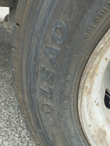 Leao 265/70R 19.5 húzógumi