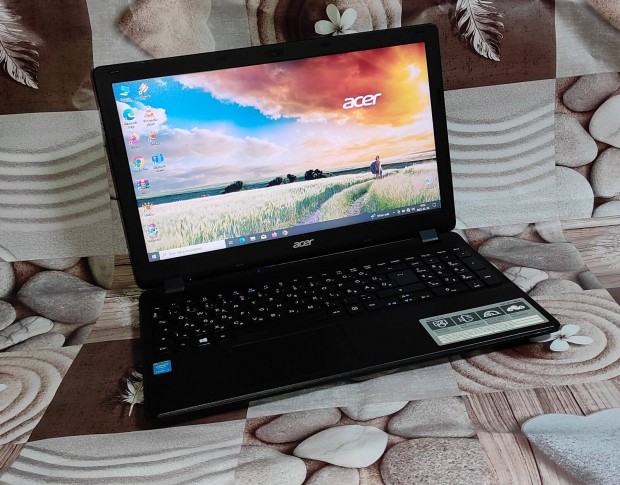 Lerazs! Gyors SSD-s Laptop Ajndk Egr+ ingyen futrral csak: 55eft