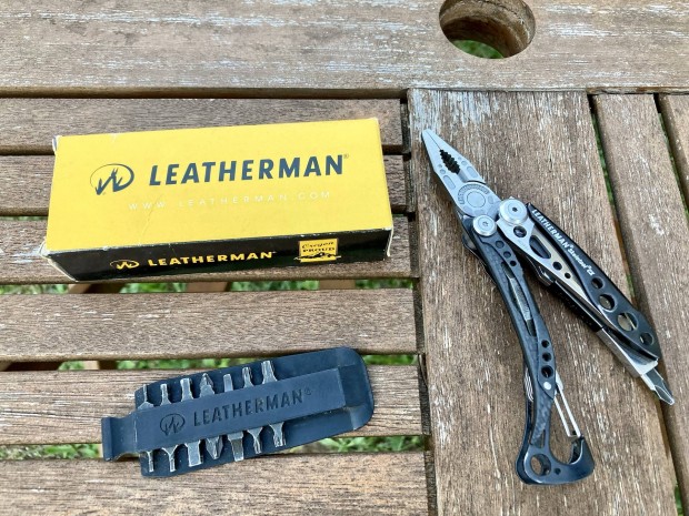 Leatherman multitool, fog