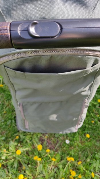 Leclerc influencer xl babakocsi