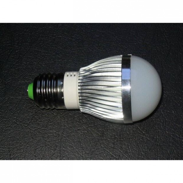 Ledes Izz LED g - 230V - E27, 4W Hidegfehr (0902)