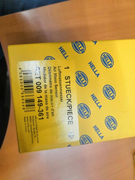 L�gmennyis�g m�r� teljesen �j, f�l�ron