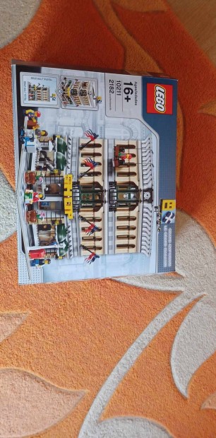 Lego 10211 grand emporium modular