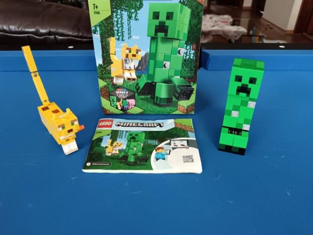 Lego 21156 Minecraft Creeper and Ocelot