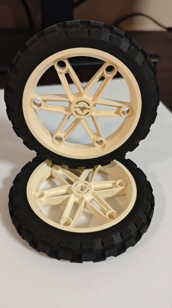 Lego 2903c01 Wheel with tire