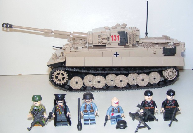 Lego 2. Vilghbors Nmet Tigris T-131 Tank 1020db 13x35x15cm j