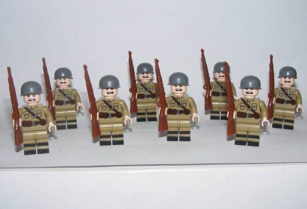 Lego 2. Vilghbors Szovjet Orosz Rohamsisakos katonk katona figura