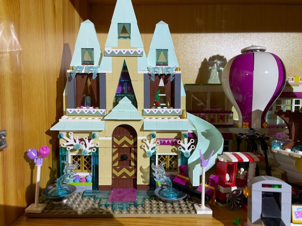 Lego 41068 Disney Arendelle nnepe a kastlyban