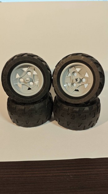 Lego 41896c02 wheel with tire