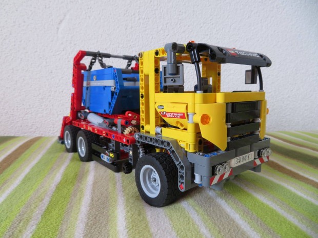 Lego 42024 Container Truck teheraut