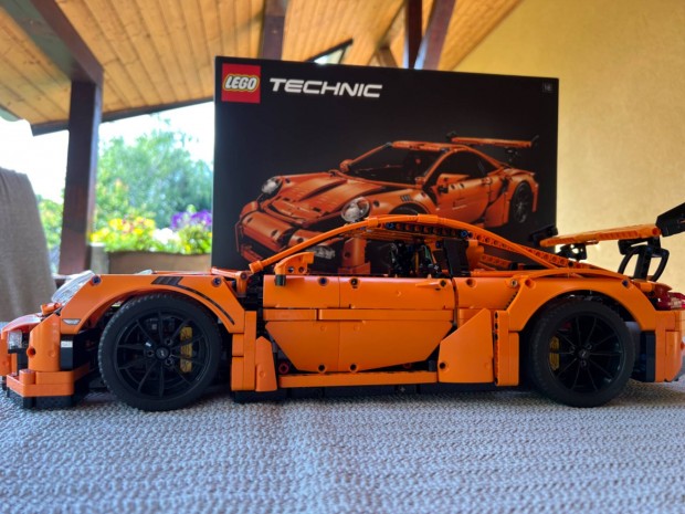 Lego 42056 Porsche 911 GT3 RS narancs
