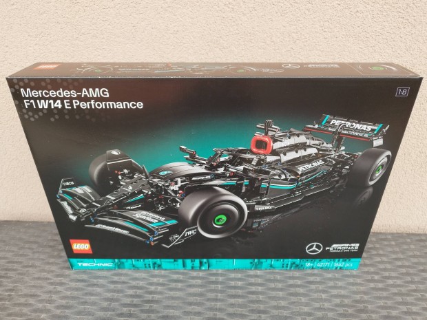 Lego 42171 Mercedes AMG F1 j, bontatlan 