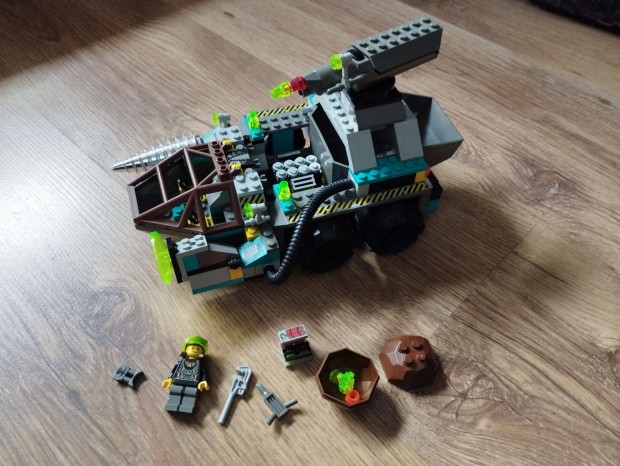 Lego 4970 Rock Raiders, lerssal