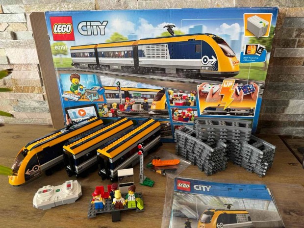Lego 60197 vonat vasut szett Lego 60197 szemelyvonat szett